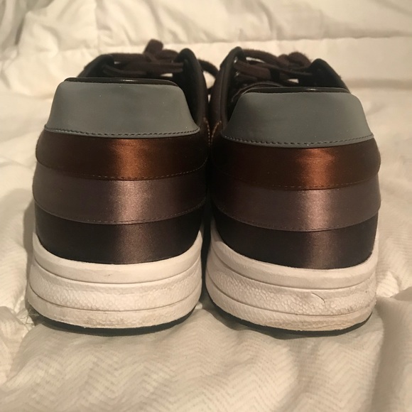 Gucci silk sneakers - Picture 3 of 4